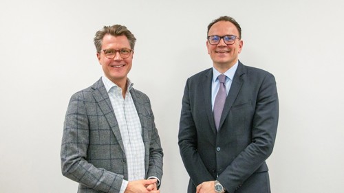 Stephan Eder Adrian Van Den Hoven on Stephan Eder ze společnosti STADA zvolen prezidentem asociace Medicines for Europe